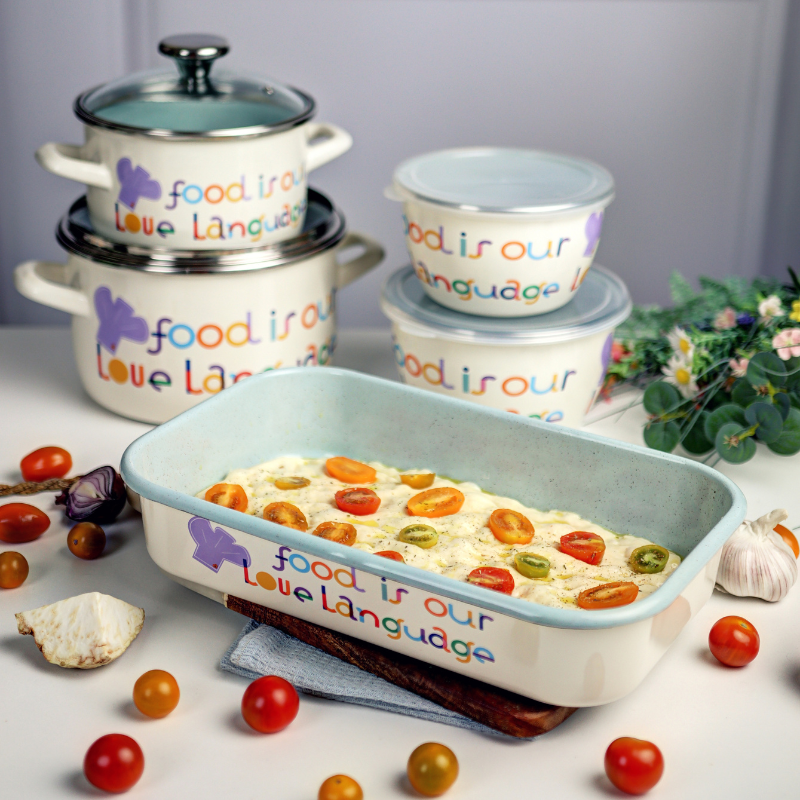 Metalac ?etvrtasti peka? FOOD IS OUR LOVE LANGUAGE 32cm/3,7lit